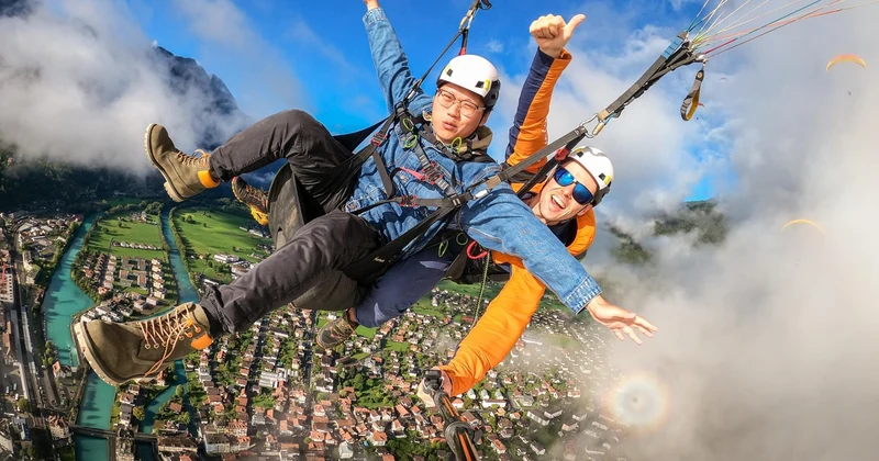 Interlaken: Tandem-Gleitschirmflug